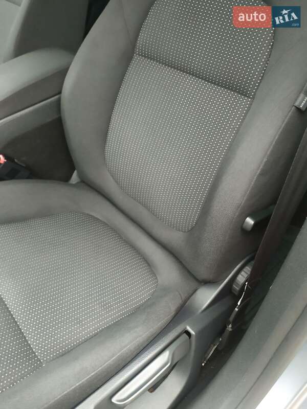 Универсал Skoda Superb 2011 в Тернополе фото 18 Универсал Skoda Superb 2011 в Тернополе