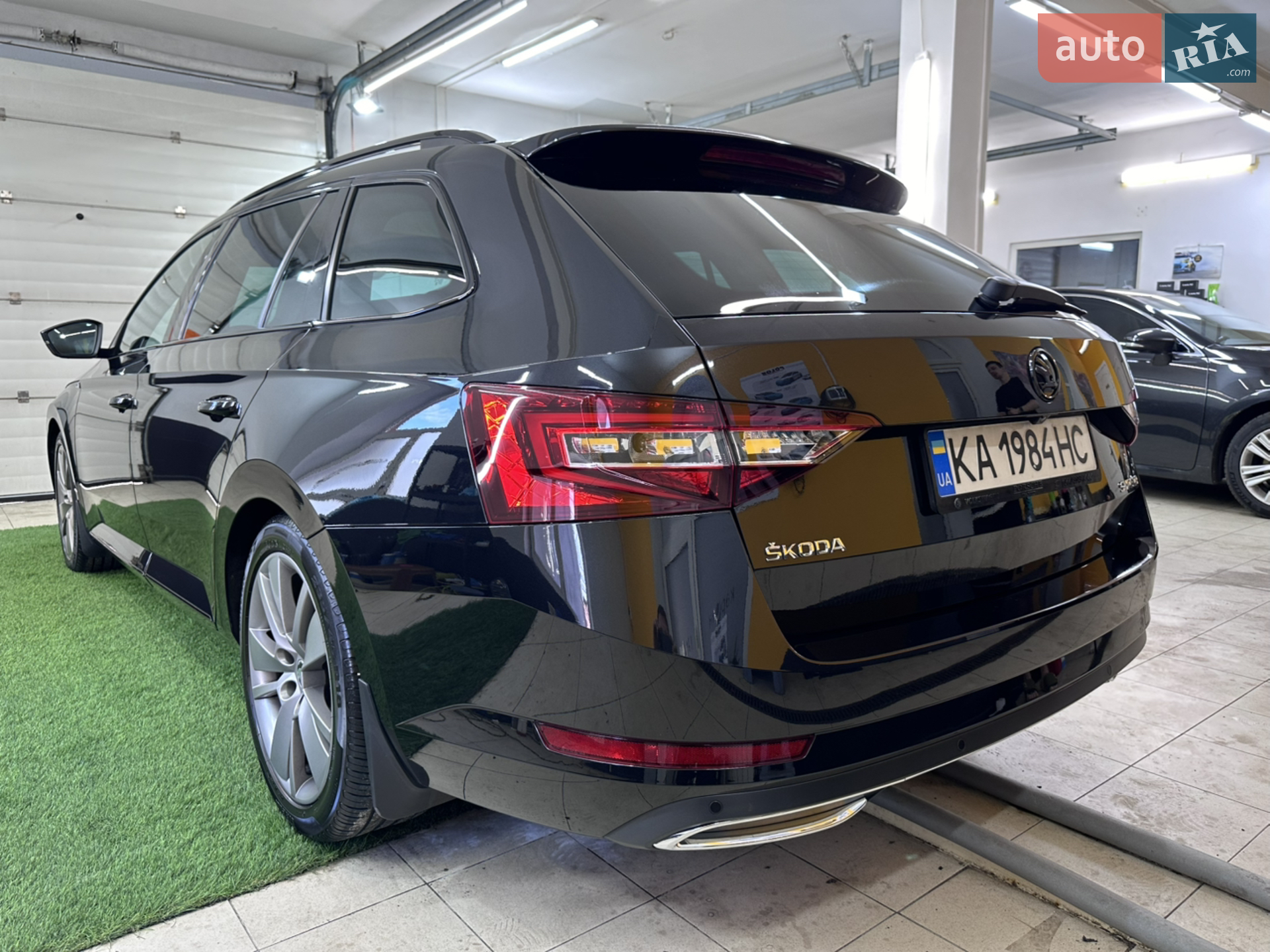 2018 Skoda Superb - мініатюра 3