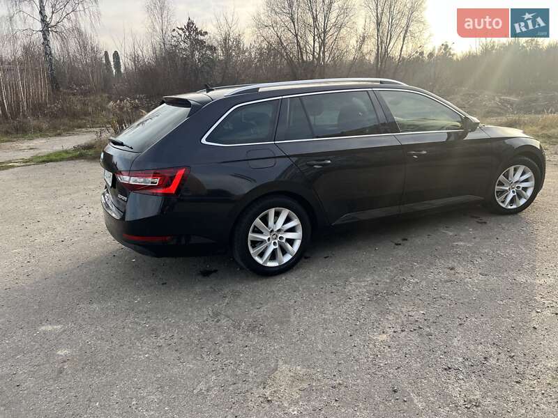 Универсал Skoda Superb 2017 в Луцке