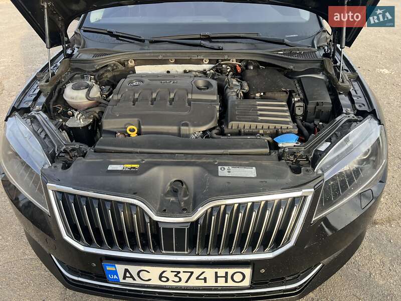 Универсал Skoda Superb 2017 в Луцке