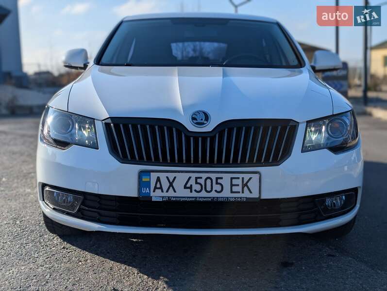 Ліфтбек Skoda Superb 2013 в Харкові