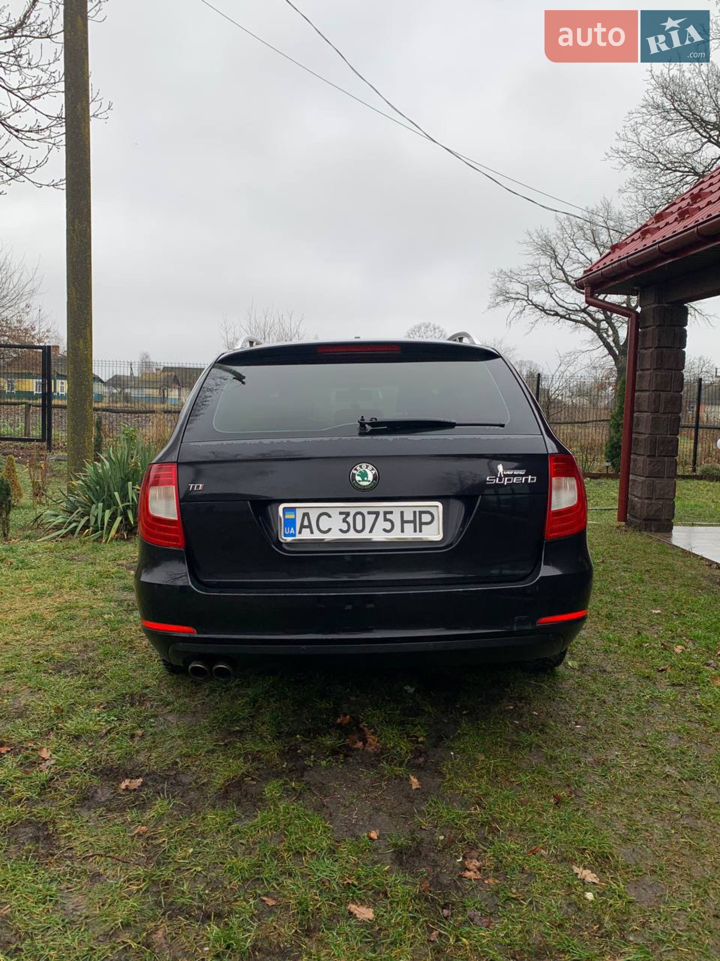 2010 Skoda Superb - мініатюра 3