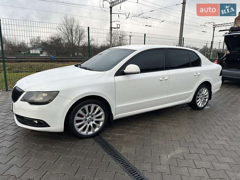 Skoda Superb 2013