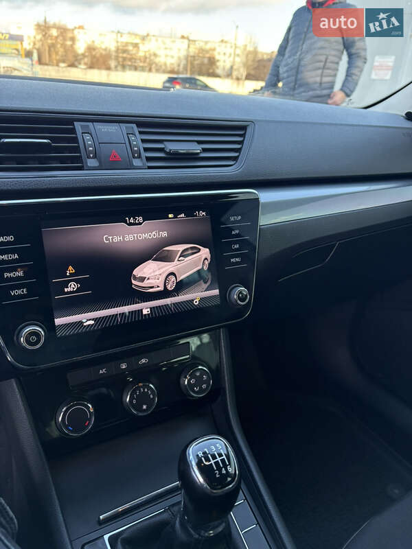 Лифтбек Skoda Superb 2018 в Запорожье фото 7 Лифтбек Skoda Superb 2018 в Запорожье