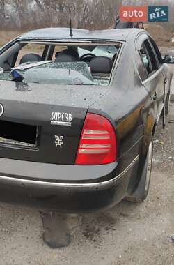 Ліфтбек Skoda Superb 2004 в Броварах