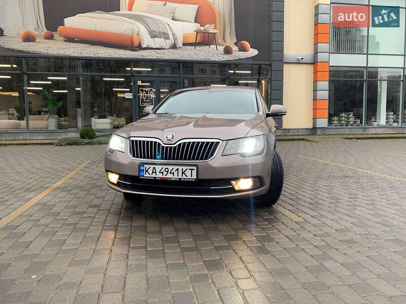 Skoda Superb 2015 Skoda Superb 2015