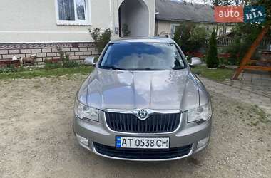 Лифтбек Skoda Superb 2011 в Ивано-Франковске