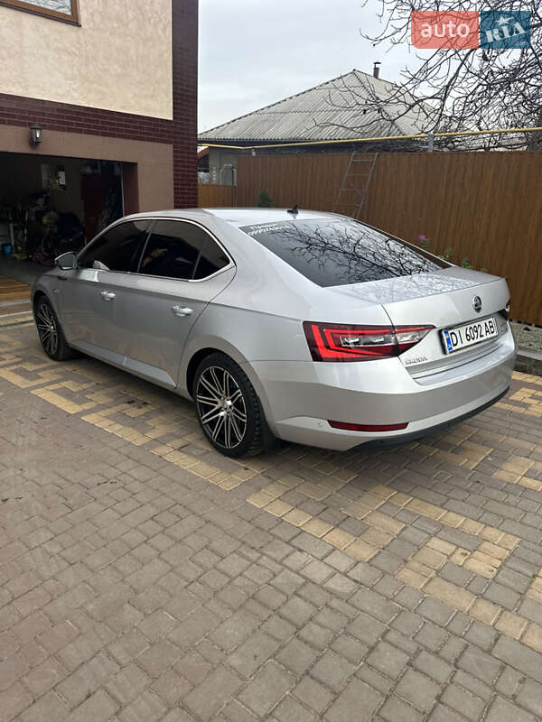 Лифтбек Skoda Superb 2015 в Балте фото 3 Лифтбек Skoda Superb 2015 в Балте