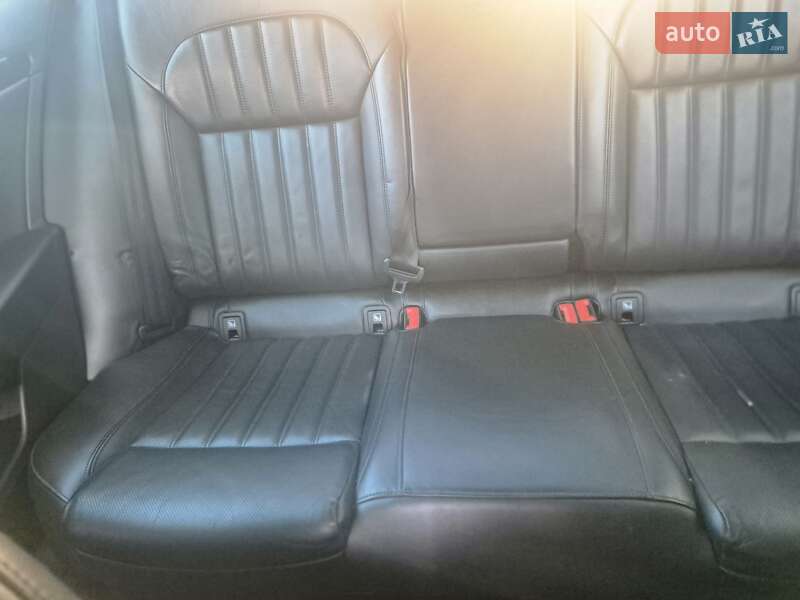 Лифтбек Skoda Superb 2016 в Калуше