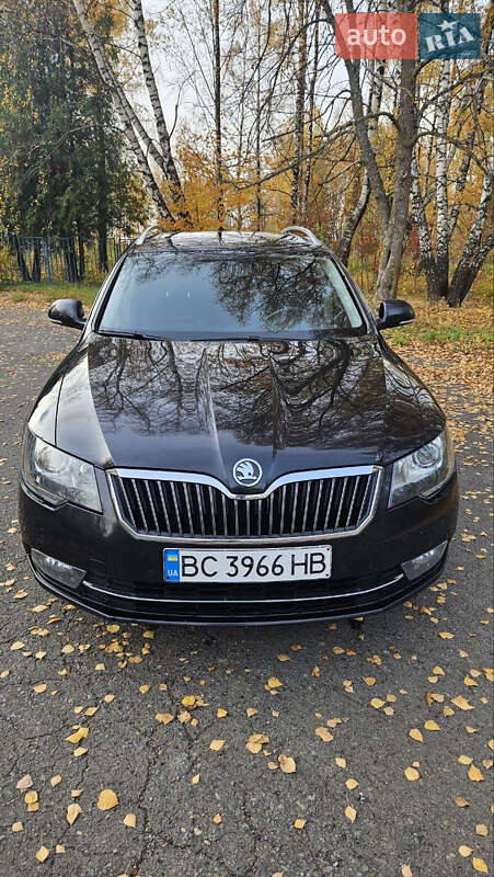 Skoda Superb 2013