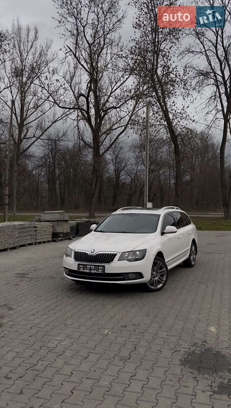 Skoda Superb 2013