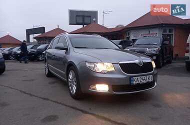 Універсал Skoda Superb 2012 в Києві