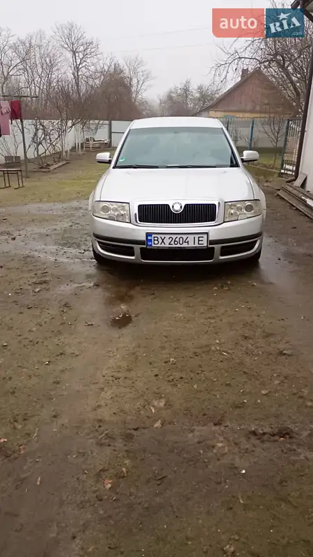 Skoda Superb 2002