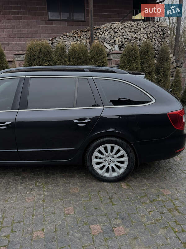 Универсал Skoda Superb 2013 в Тернополе