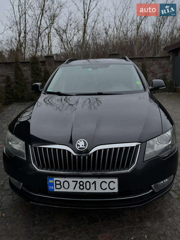 Универсал Skoda Superb 2013 в Тернополе
