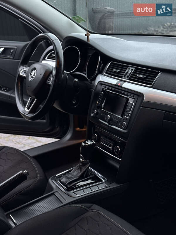 Универсал Skoda Superb 2013 в Тернополе