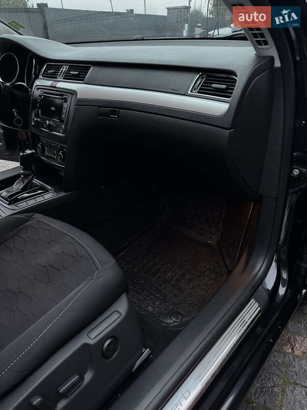 Универсал Skoda Superb 2013 в Тернополе