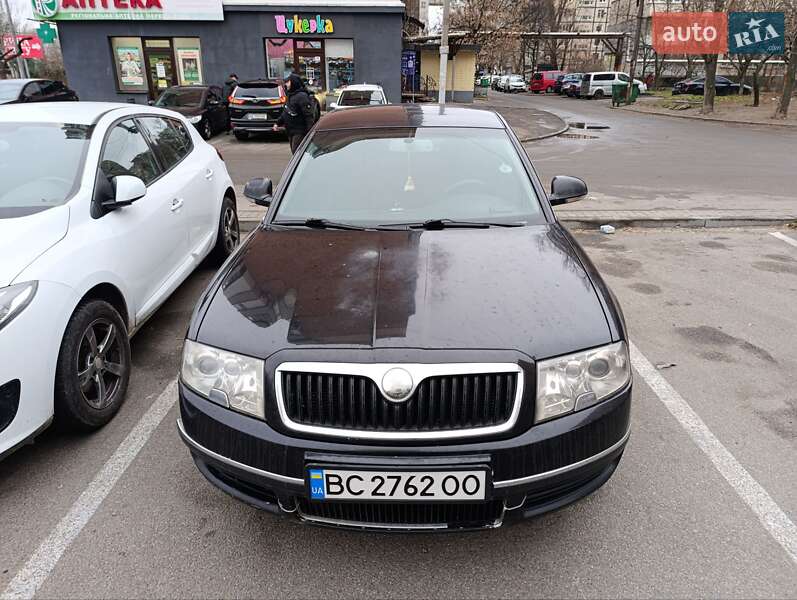 Skoda Superb 2006