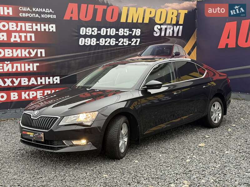 Лифтбек Skoda Superb 2019 в Стрые фото 3 Лифтбек Skoda Superb 2019 в Стрые
