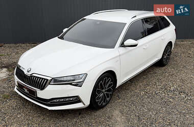 Универсал Skoda Superb 2020 в Ивано-Франковске