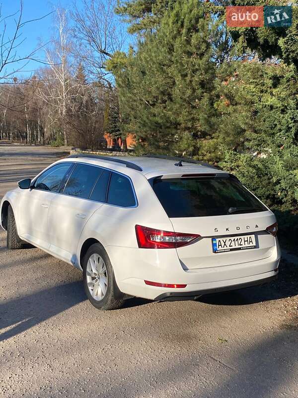 Универсал Skoda Superb 2021 в Харькове