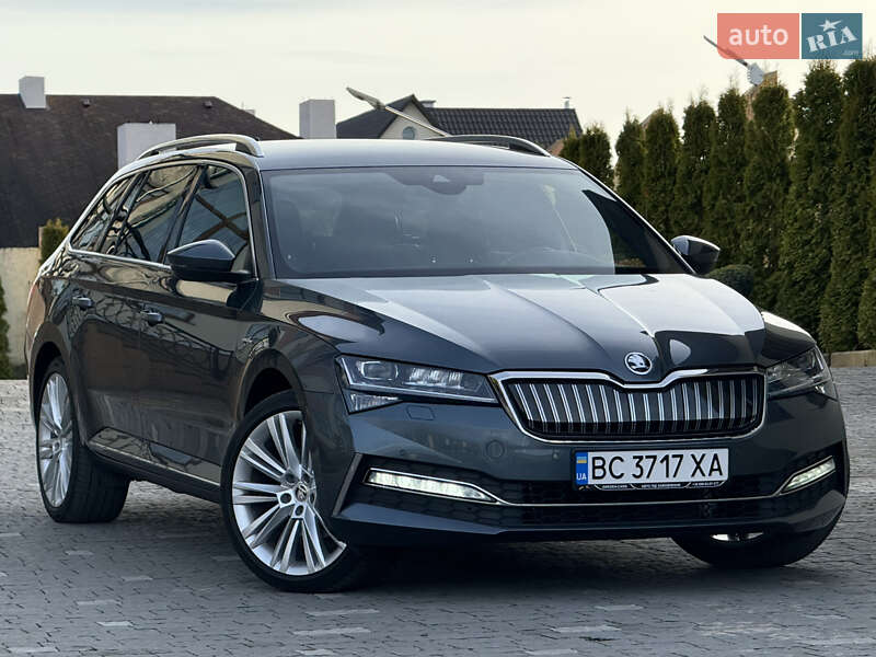 Універсал Skoda Superb 2020 в Дрогобичі