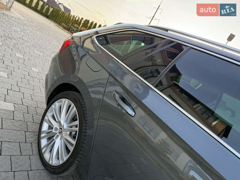 Універсал Skoda Superb 2020 в Дрогобичі