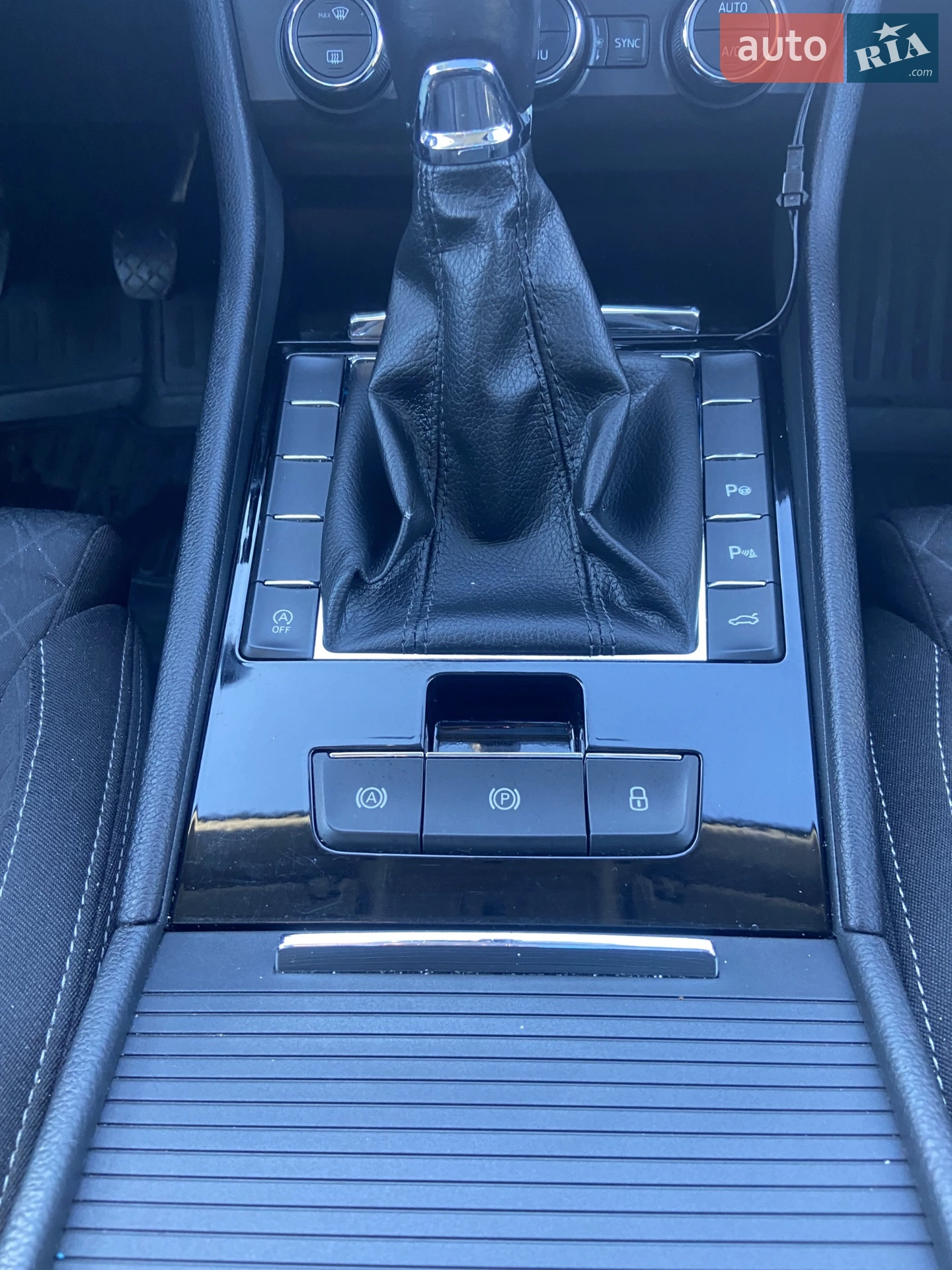 2016 Skoda Superb - мініатюра 44
