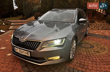 Універсал Skoda Superb 2017 в Хусті