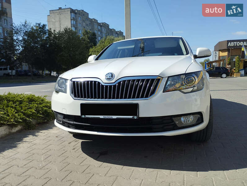 Ліфтбек Skoda Superb 2014 в Хмельницькому фото 3 Ліфтбек Skoda Superb 2014 в Хмельницькому