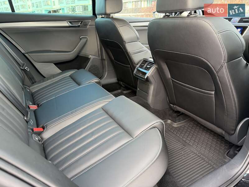 Универсал Skoda Superb 2022 в Луцке