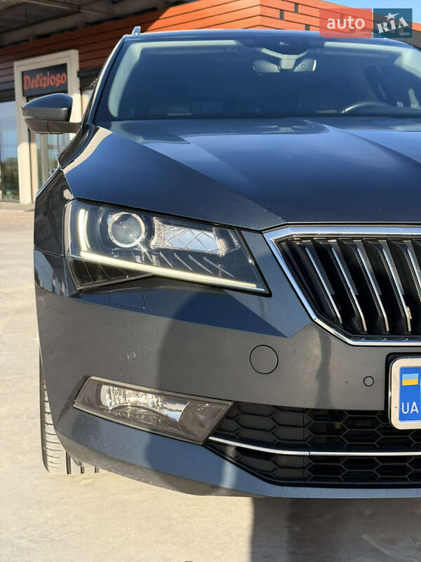 Универсал Skoda Superb 2017 в Звягеле