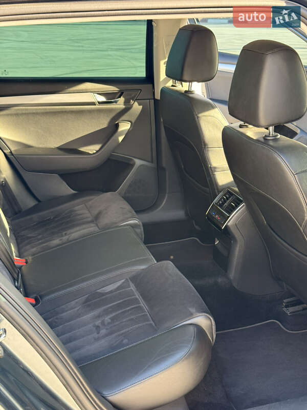 Универсал Skoda Superb 2017 в Звягеле