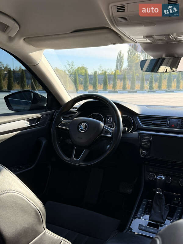 Универсал Skoda Superb 2017 в Звягеле