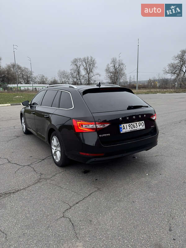 Универсал Skoda Superb 2020 в Киеве фото 3 Универсал Skoda Superb 2020 в Киеве