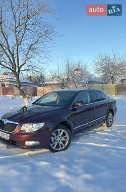 Лифтбек Skoda Superb 2009 в Смеле