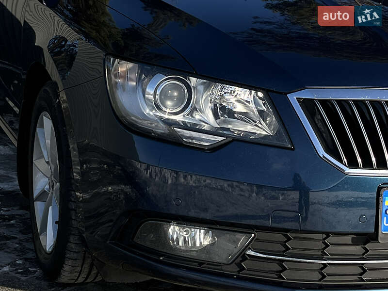 Лифтбек Skoda Superb 2014 в Смыге