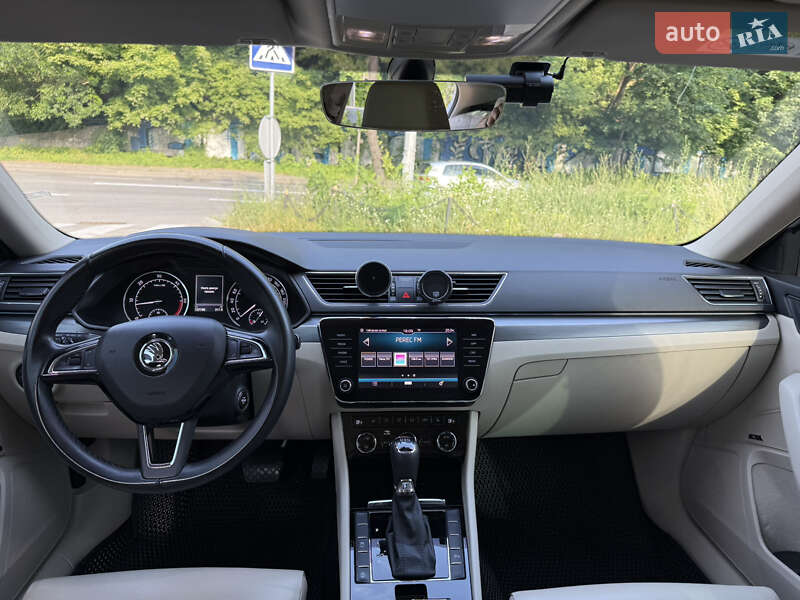 Ліфтбек Skoda Superb 2018 в Києві фото 10 Ліфтбек Skoda Superb 2018 в Києві