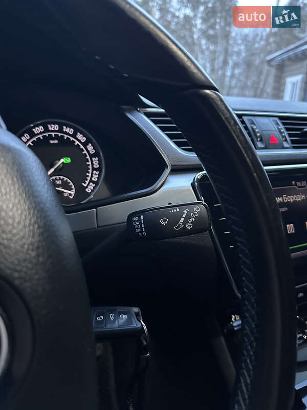 Универсал Skoda Superb 2017 в Виннице фото 38 Универсал Skoda Superb 2017 в Виннице