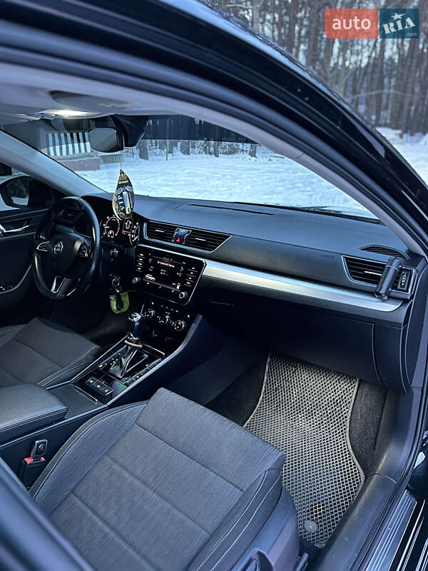 Универсал Skoda Superb 2017 в Виннице фото 58 Универсал Skoda Superb 2017 в Виннице