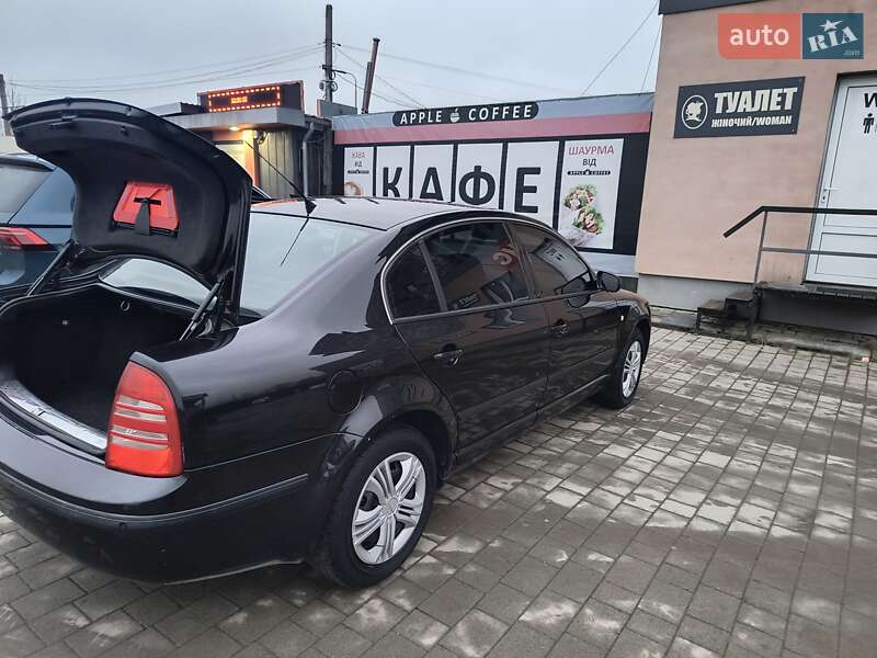 Лифтбек Skoda Superb 2002 в Ивано-Франковске фото 11 Лифтбек Skoda Superb 2002 в Ивано-Франковске