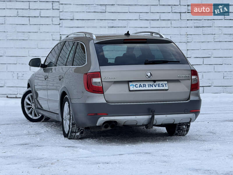 Универсал Skoda Superb 2014 в Киеве