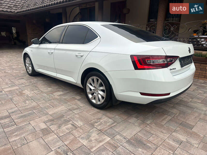 Ліфтбек Skoda Superb 2016 в Мукачевому фото 4 Ліфтбек Skoda Superb 2016 в Мукачевому