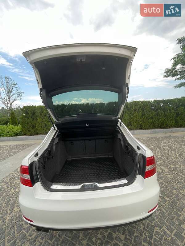 Лифтбек Skoda Superb 2014 в Днепре