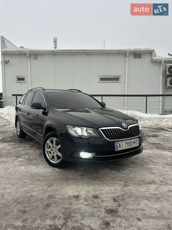 Универсал Skoda Superb 2013 в Софиевской Борщаговке