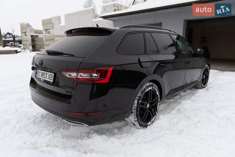 Универсал Skoda Superb 2019 в Самборе