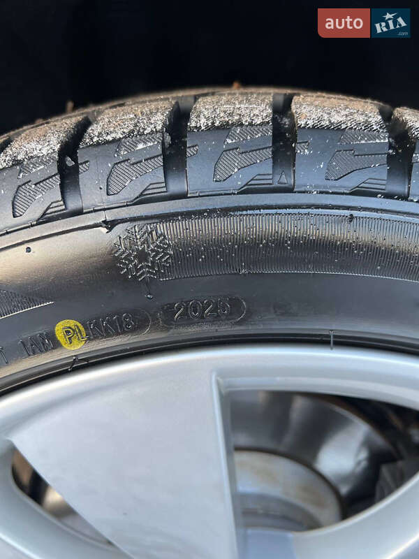 Лифтбек Skoda Superb 2022 в Ровно