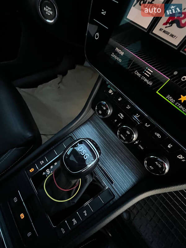 Лифтбек Skoda Superb 2022 в Ровно