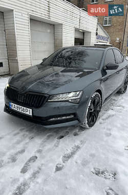 Лифтбек Skoda Superb 2021 в Киеве