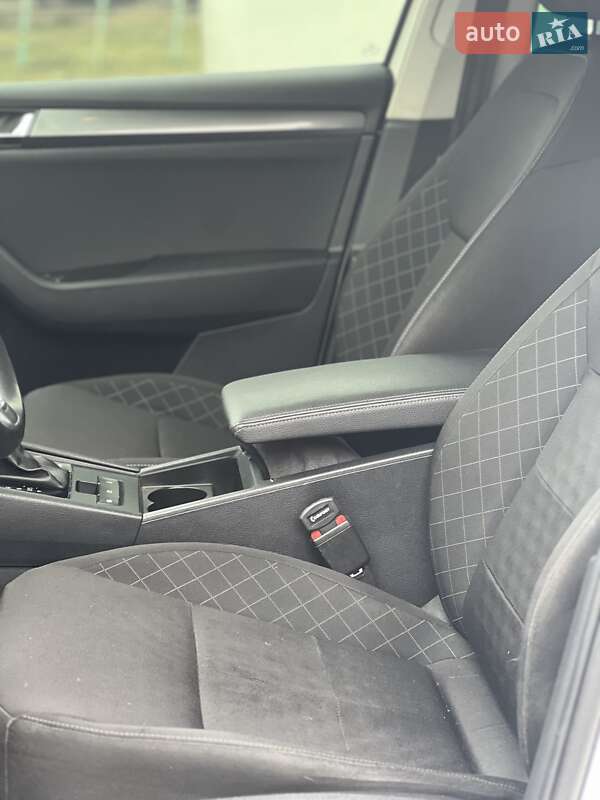 Лифтбек Skoda Superb 2015 в Запорожье